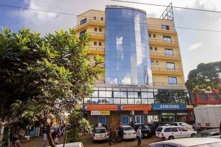 Meru Paramount Hotel - Image 1