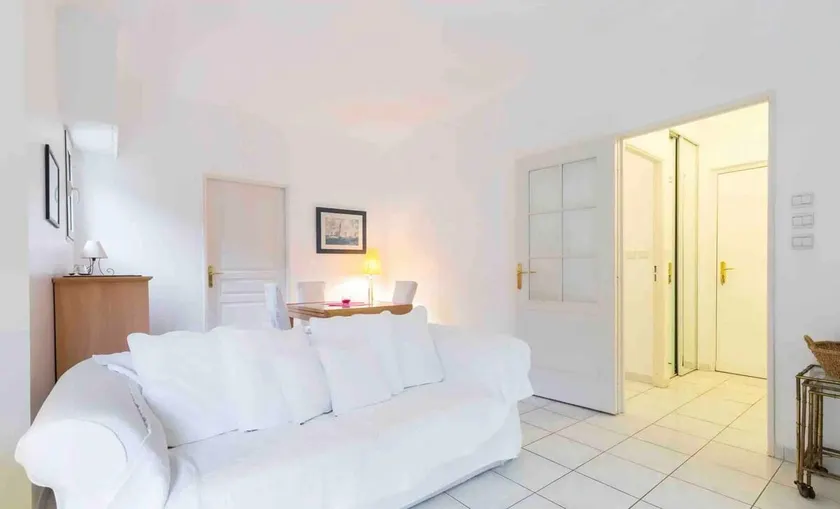 ST. JEAN Cap Ferrat Central,Contemporary,Lovely! - Image 1