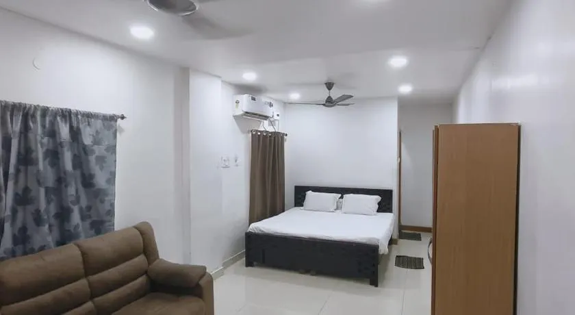 Hotel zova - Image 1