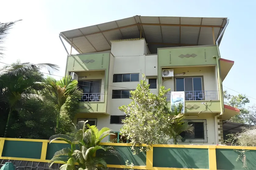 Gulmohar Cottages - Home Stay in Alibag - Image 1