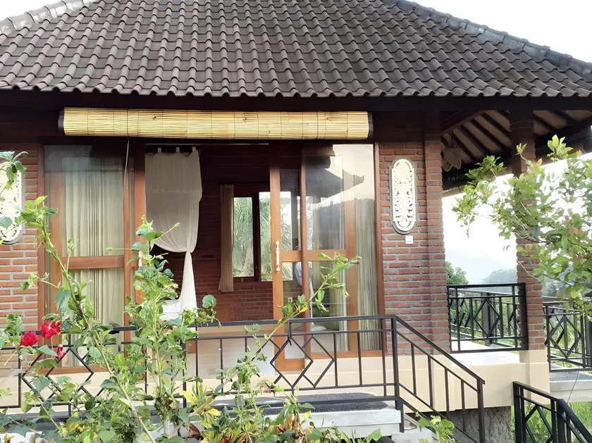 Embang Homestay - Image 1