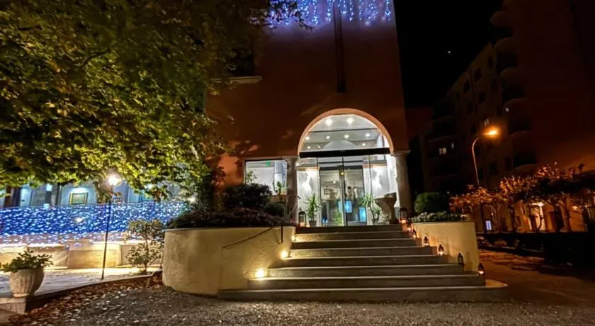 Villa Nasti Hotel Ristorante - Image 1