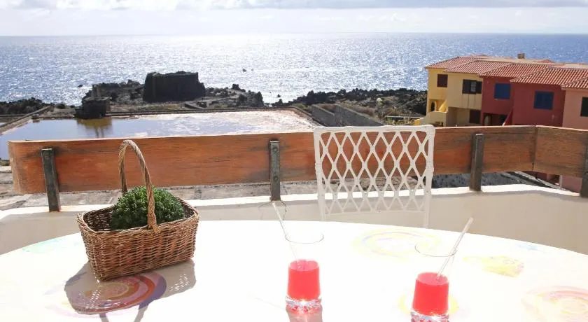 Vivienda Vacacional Balcón sobre el Mar - Image 1