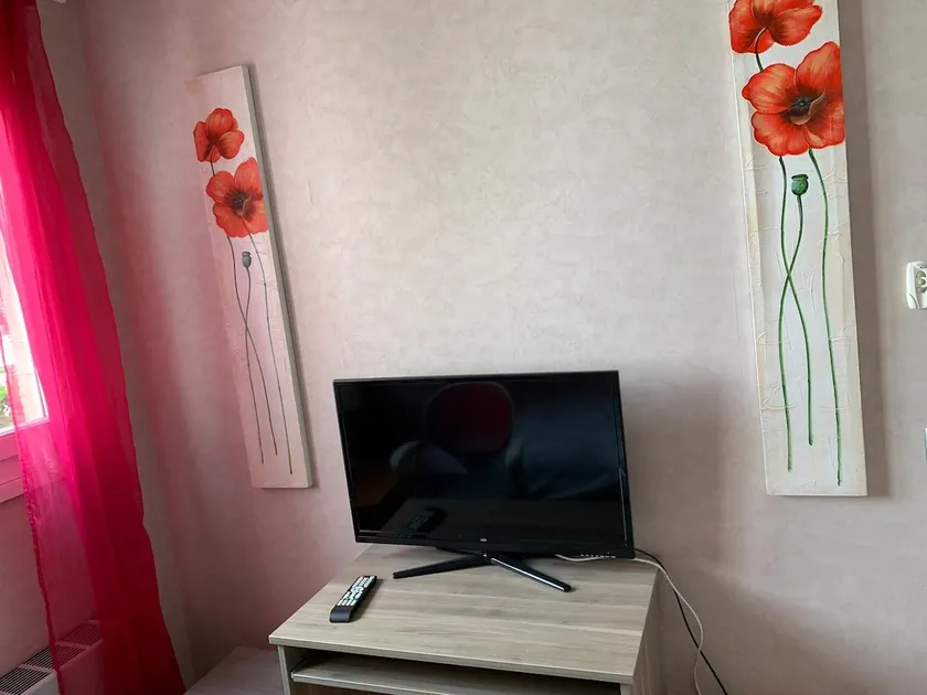 comfortable equipped Mawa room - Image 1