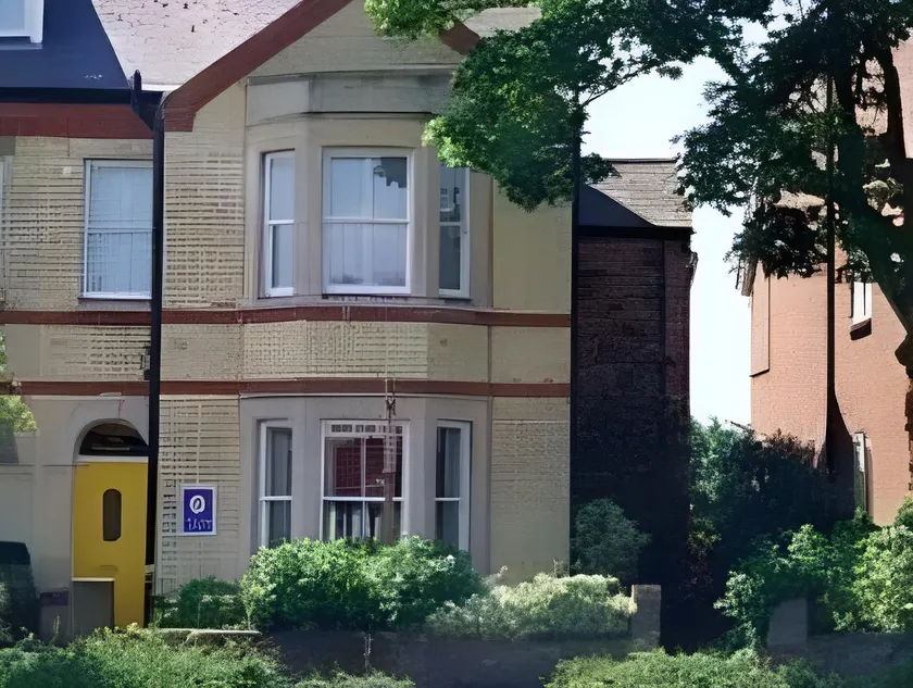 Worth House - Image 1