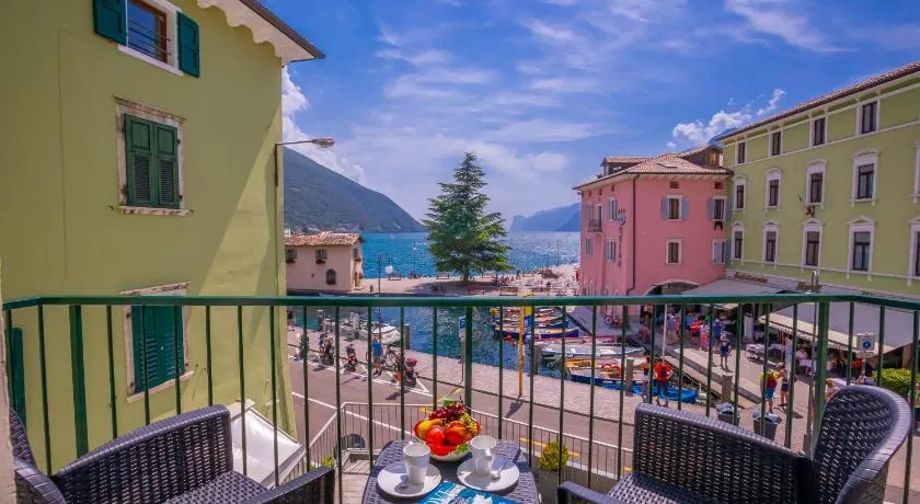 Dogana Best Lake View with Terrace - Happy Rentals - Image 1