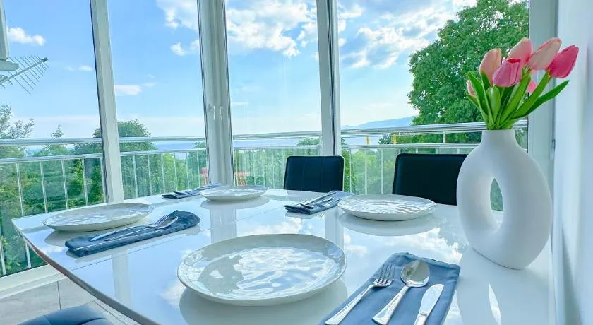 Luxury Apartman ASIA Rijeka with SEA VIEW - Image 1