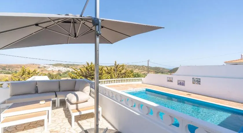 Casa Dos Amigos - Image 1