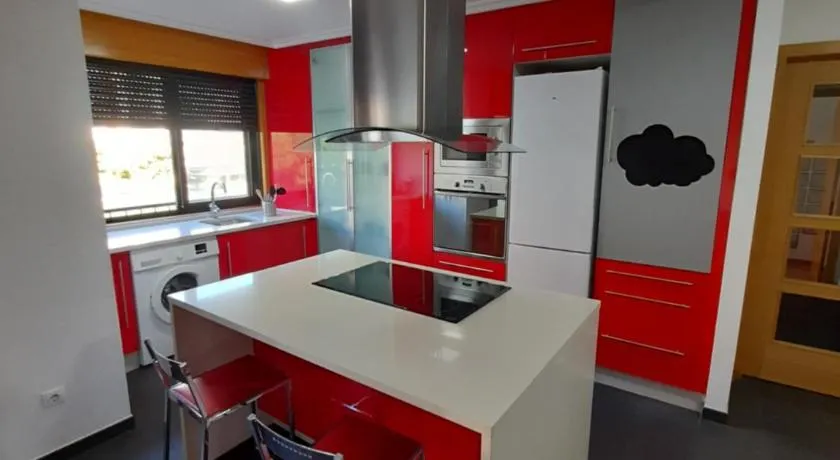 PISO NUEVO EN MOAÑA - Image 1