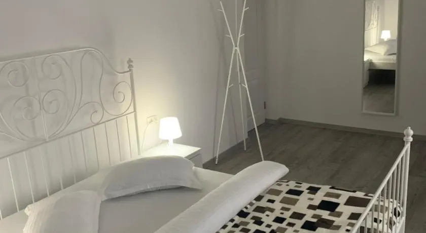 Casa De Sub Munte - Image 1