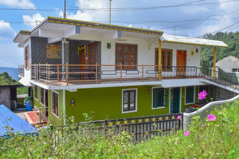 kolkumalai tent and room stay - Image 1