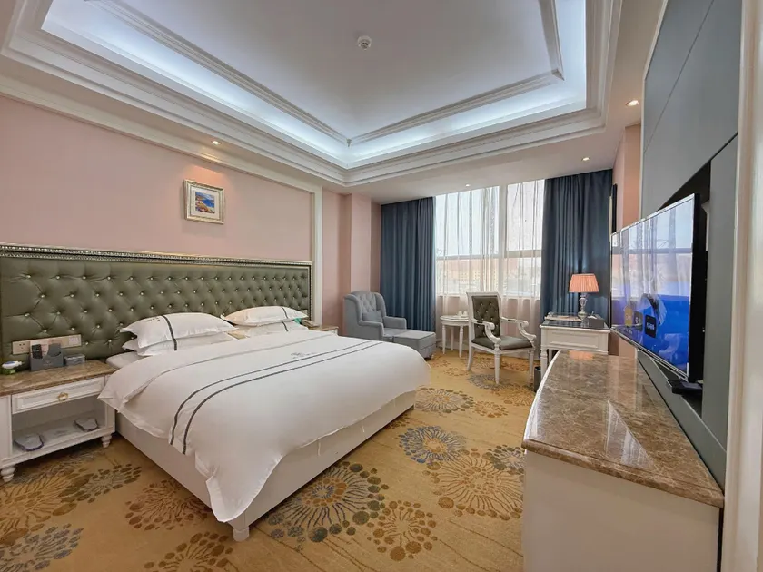 Yuehai Hotel - Image 1