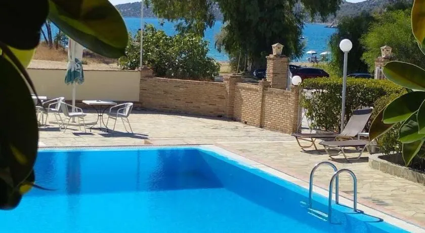 Zakros Beach hotel - Image 1
