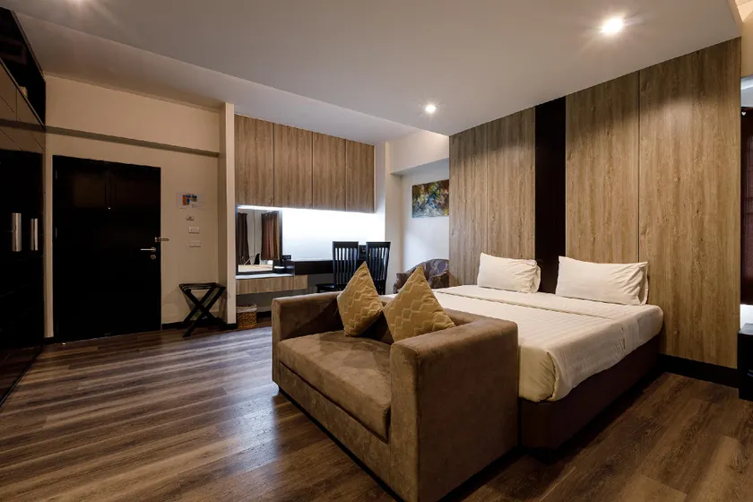 Grand Marina Residence Hotel - Image 1