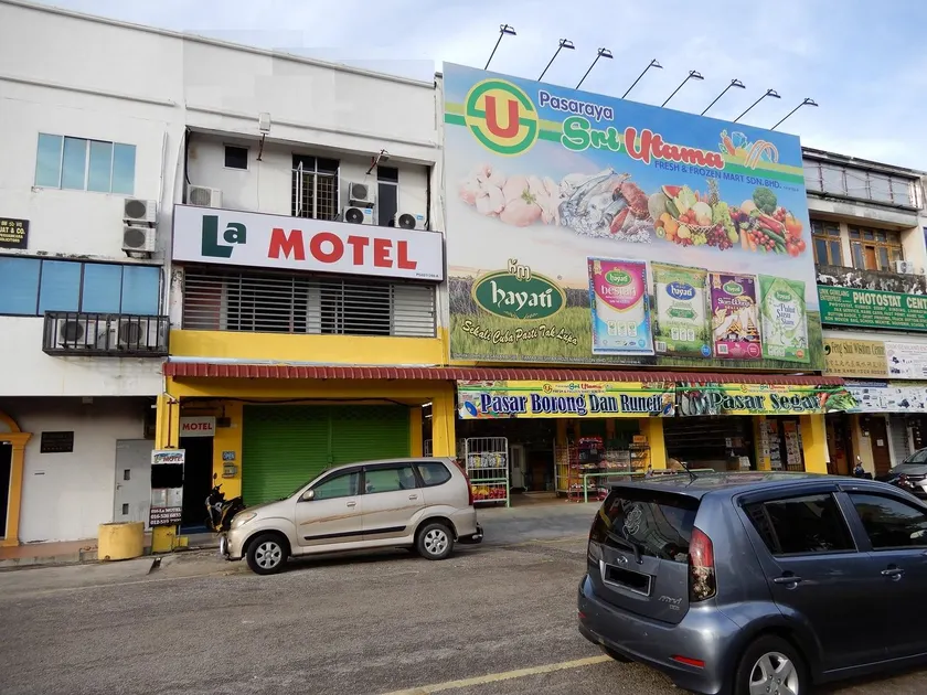 LA MOTEL - Image 1