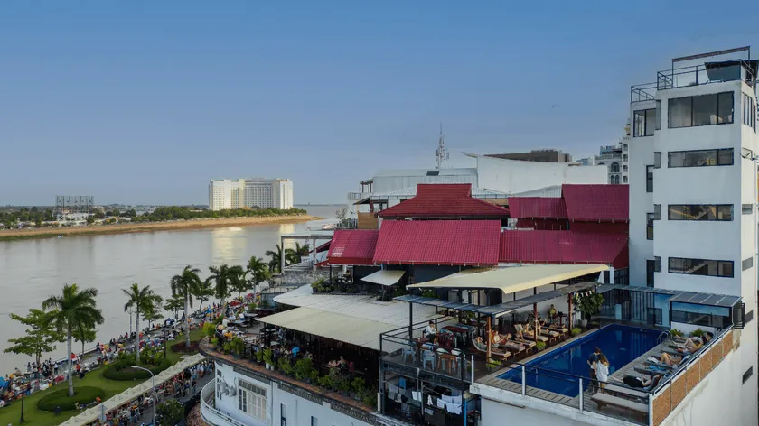 Onederz Phnom Penh - Image 1