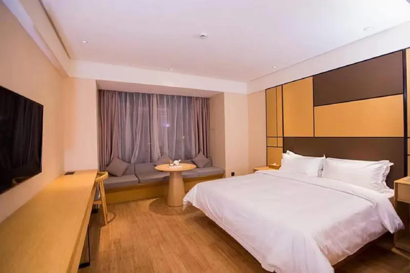 Ji Hotel Shanghai Qingpu Wuyue Plaza - Image 1