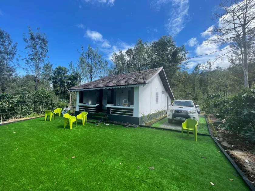A Villa inside a Tea Estate with 100% Privacy - Image 1