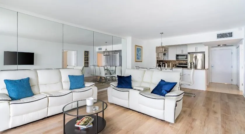 1 Bedroom Private Residence at Roney Palace -804 - Image 1
