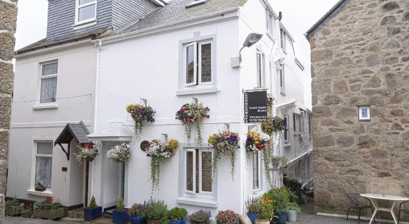 Cornerways Guest House - Image 1