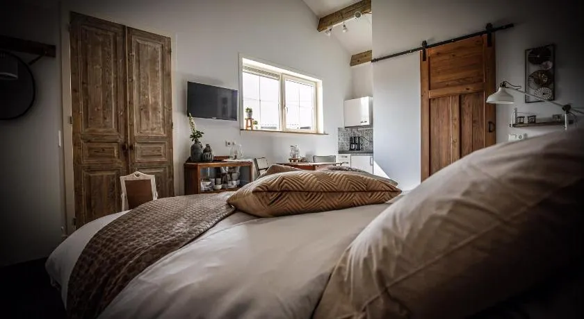 B&B Zen - Image 1