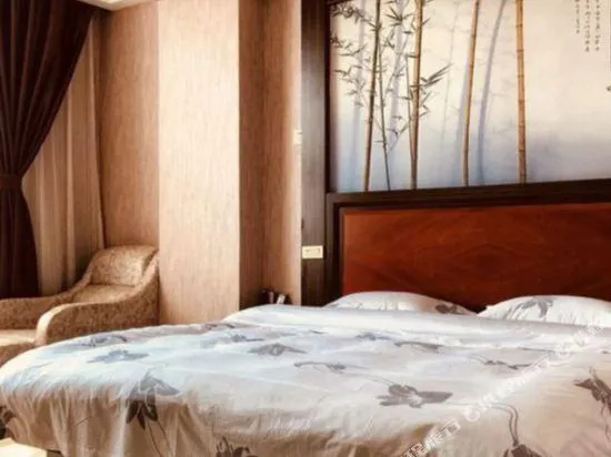 Qujing Boxuan Garden Theme Hotel - Image 1