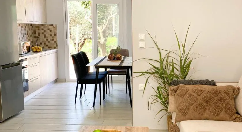 NICOL's HOUSE - Image 1