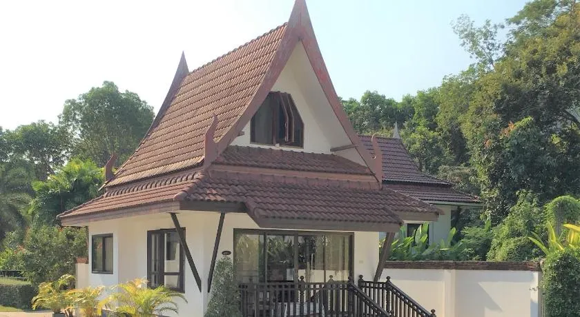 Lilac Villa - Image 1