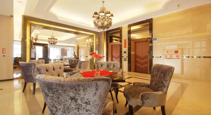 The Metro Hotel Taichung - Image 1