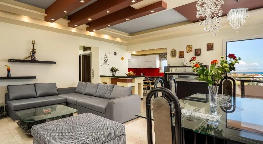 Stavroulas Amazing House - Image 1
