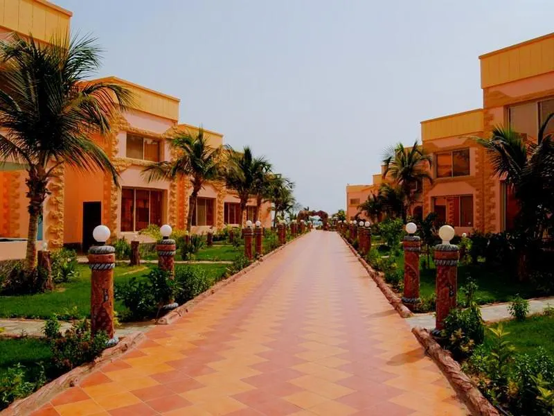 Tamayoz Al Raki Resort - Image 1