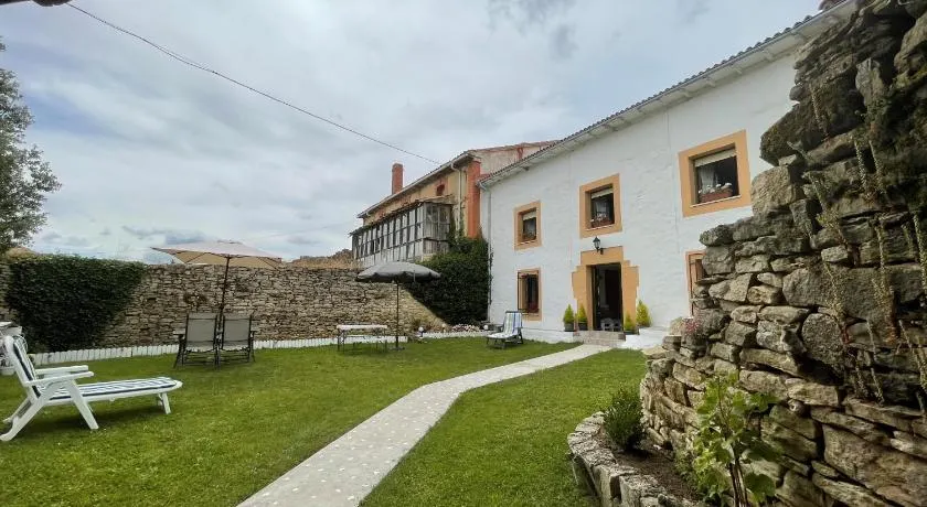 Casa: El Portalón de Valdivia - Image 1