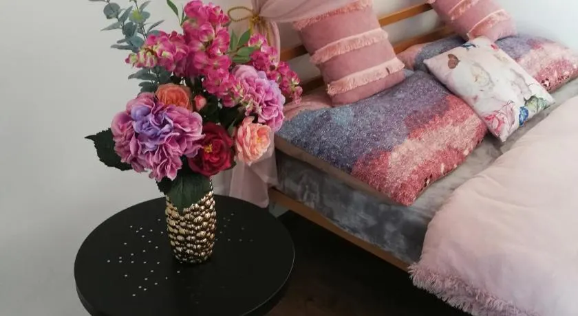 Luxusní GLAM apartmán u Brna - Vana, Terasa, Nebesa, Parkování zdarma - Image 1