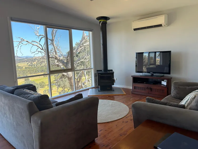 Burnt Creek Cottages - Image 1
