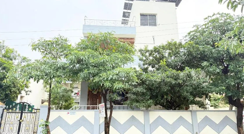 Vatavriksha Guest House,Akkalkot - Image 1