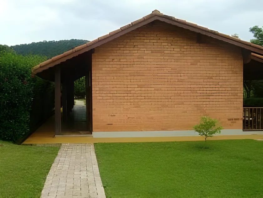 Pousada Vale do Dinossauro - Image 1