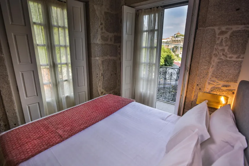 My Ribeira Guest House - Image 1