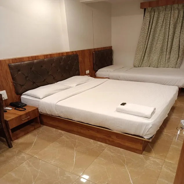 HOTEL RIGGA INN KOKILABEN DHIRUBHAI AMBANI Hospital - Image 1
