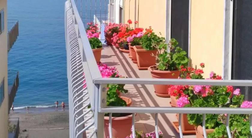 Il Soffione Home - Image 1