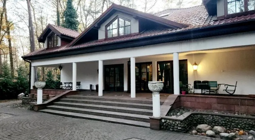 Willa Pod Wiekową Sosną - Image 1