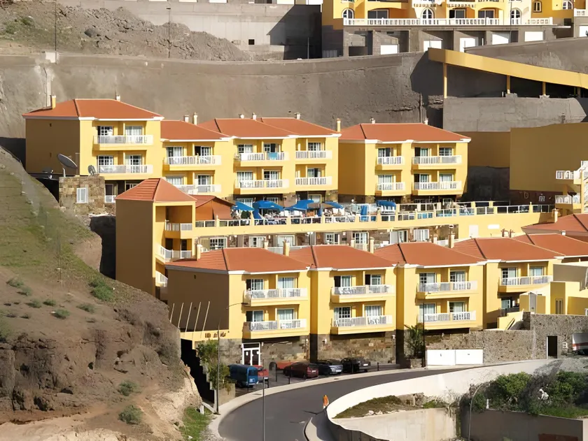Villa del Mar - Image 1