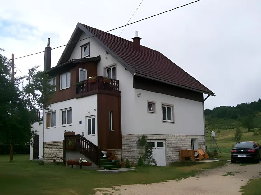 Adriana Guesthouse - Image 1