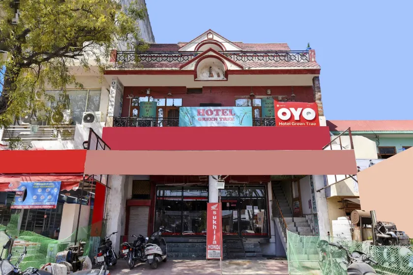Hotel O Green - Image 1