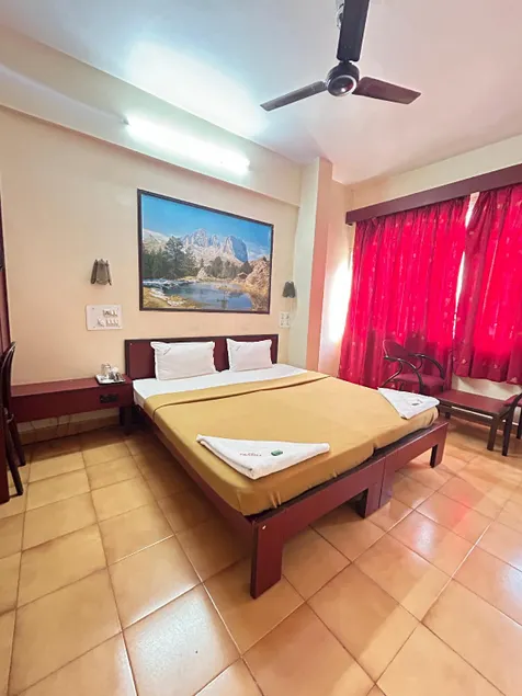 HOTEL PRABHA - Image 1