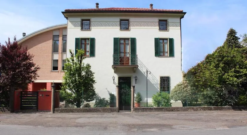 La Sosta Fuori Stazione - Image 1