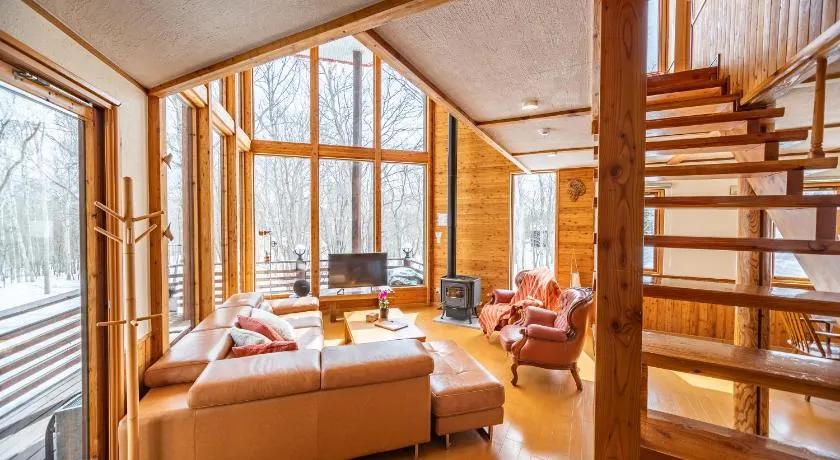 Matsu House - 5 min walk to Rusutsu Ski Resort - Image 1