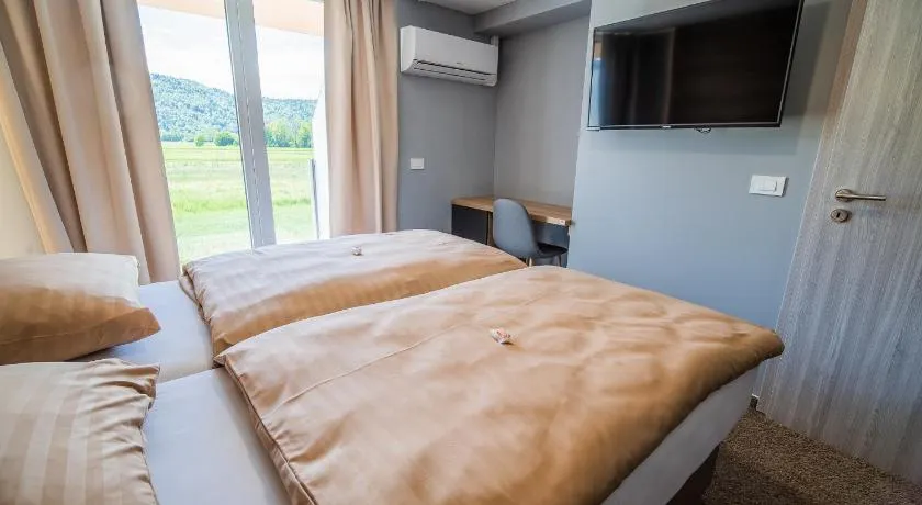 Guesthouse Mars - Image 1