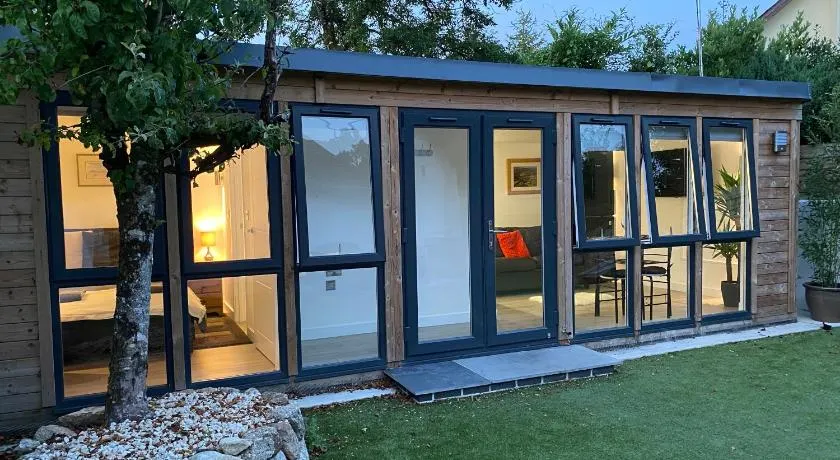 Delightful 1 bedroom chalet - Image 1
