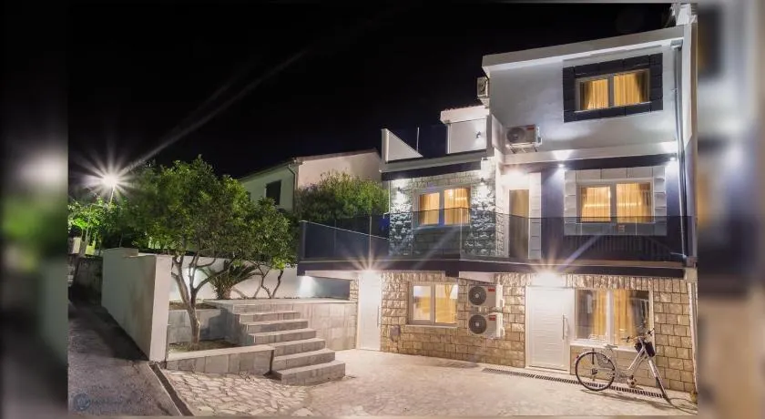 Basileus Apartments Budva - Image 1