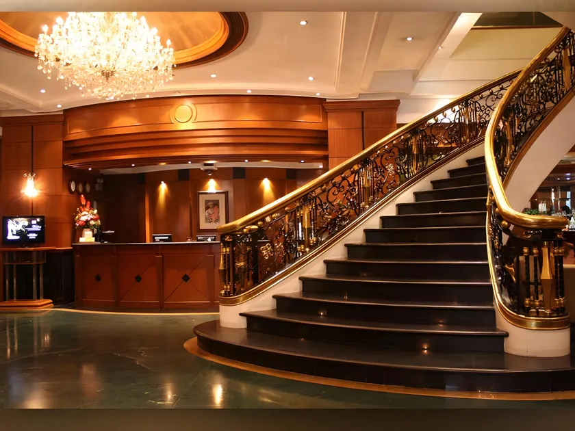 CityState Tower Hotel - Image 1